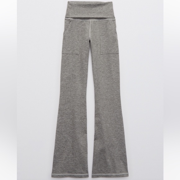 aerie Pants - 3/30$🤍 AMERICAN EAGLE | The hugger fold over leggings